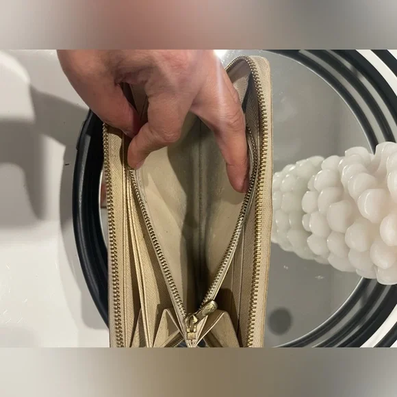 Louis Vuitton Damier Azur Zippy Zip Around Long Wallet purse - Picture 10 of 13